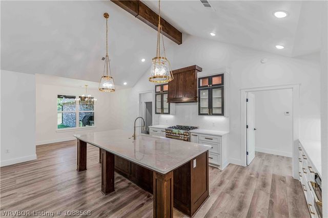 1905 Queensbury Way, Fort Smith, AR 72908