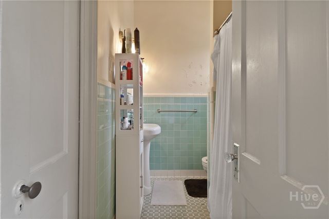 24 E Jones Street, Savannah, GA 31401