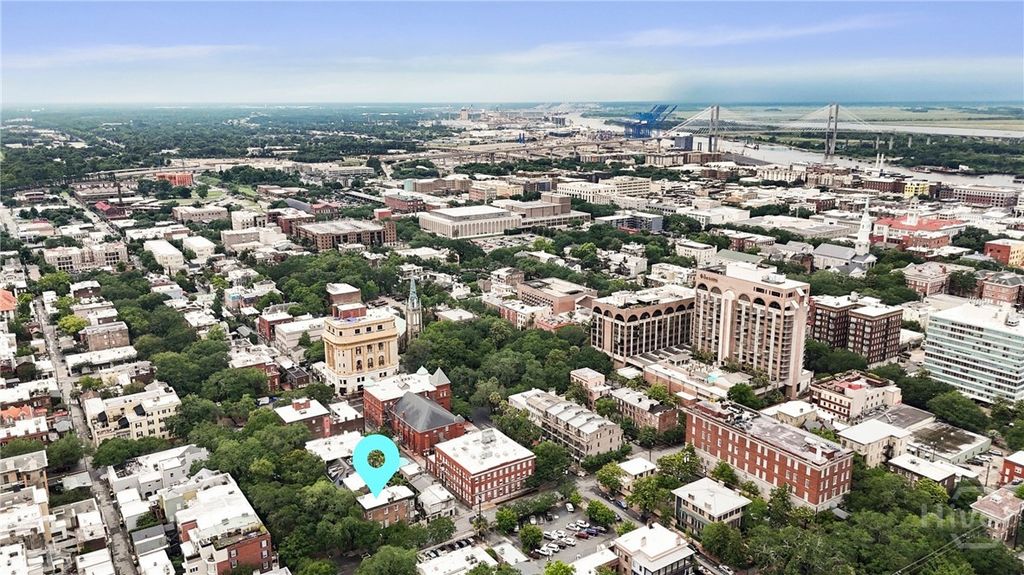 Image 51 of property listing at 24 E Jones Street, Savannah, GA 31401