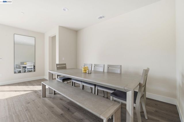 5444 Gray Pine Way, Antioch, CA 94531