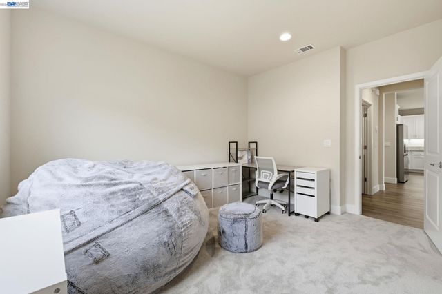 5444 Gray Pine Way, Antioch, CA 94531