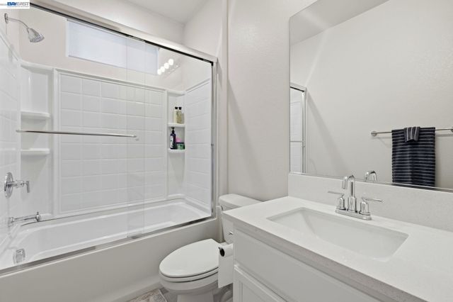 5444 Gray Pine Way, Antioch, CA 94531