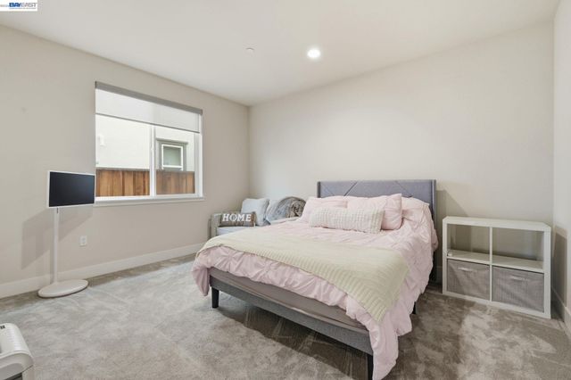 5444 Gray Pine Way, Antioch, CA 94531