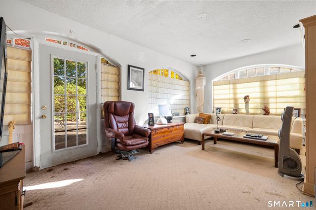 34 Scarborough Street, Hartford, CT 06105
