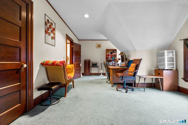 34 Scarborough Street, Hartford, CT 06105