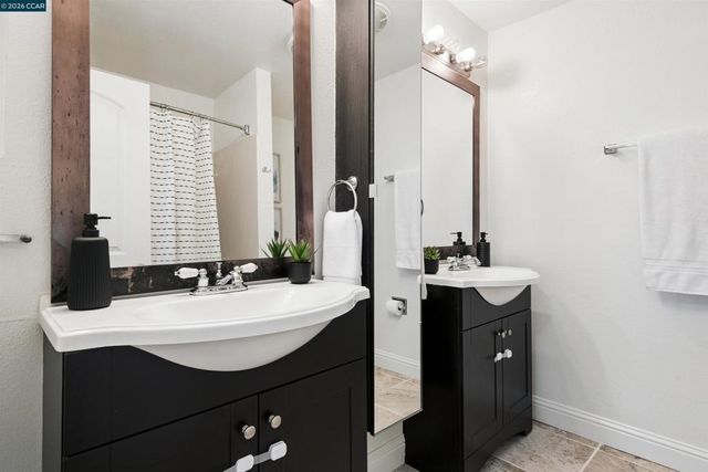 567 Oakland Ave 112, Oakland, CA 94611