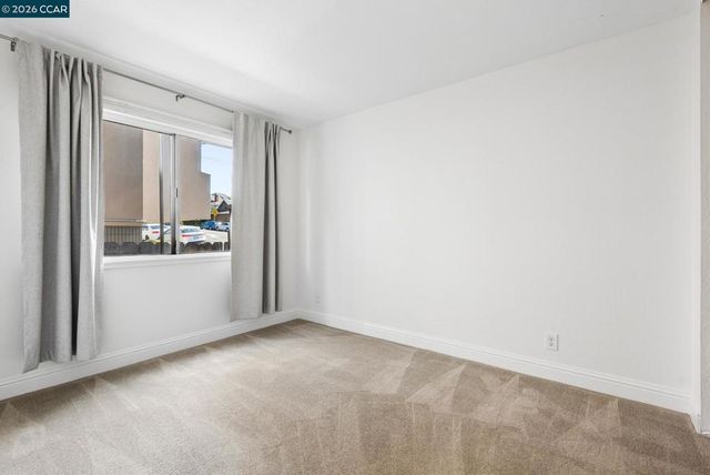 567 Oakland Ave 112, Oakland, CA 94611