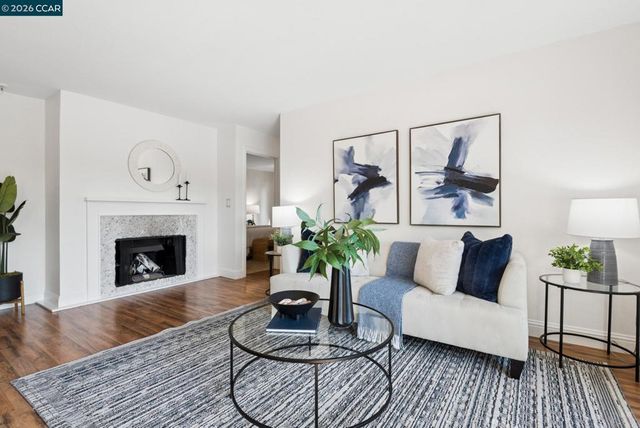 567 Oakland Ave 112, Oakland, CA 94611