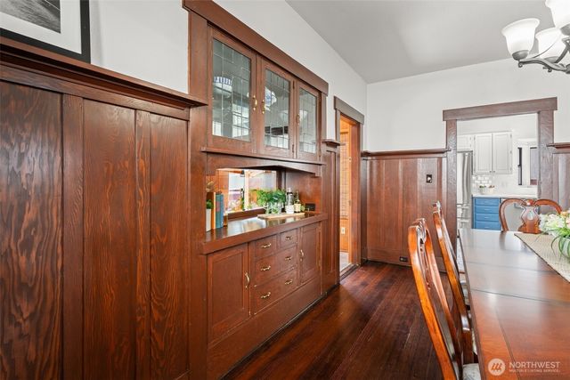 1021 N Anderson Street, Tacoma, WA 98406