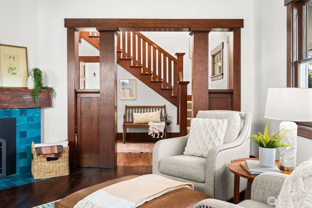 1021 N Anderson Street, Tacoma, WA 98406