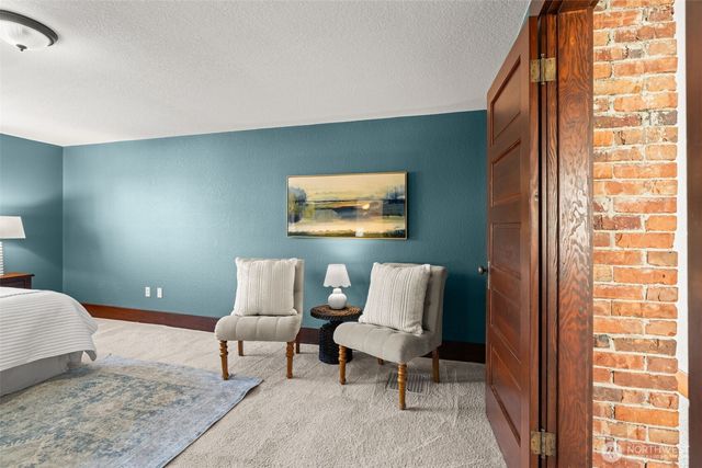 1021 N Anderson Street, Tacoma, WA 98406