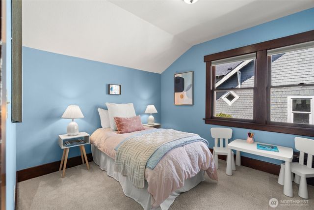 1021 N Anderson Street, Tacoma, WA 98406