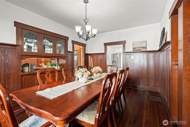 1021 N Anderson Street, Tacoma, WA 98406