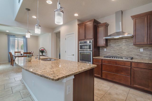 2829 Delicias Road SE, Rio Rancho, NM 87124