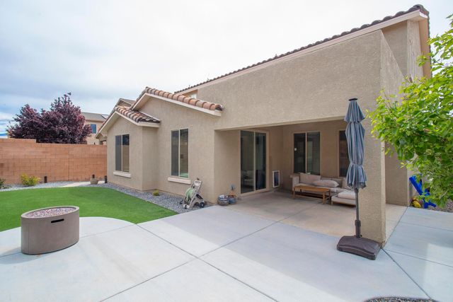 2829 Delicias Road SE, Rio Rancho, NM 87124