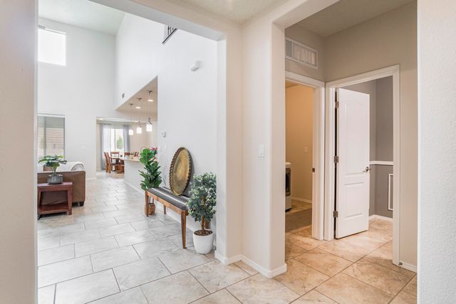 2829 Delicias Road SE, Rio Rancho, NM 87124