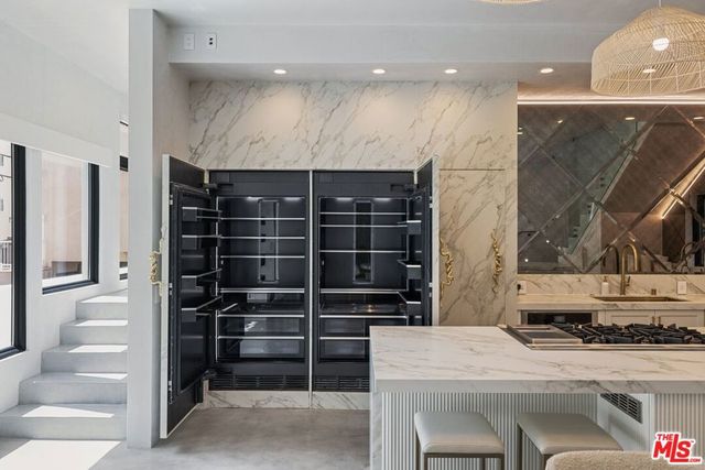 15 Reef Street, Marina Del Rey, CA 90292