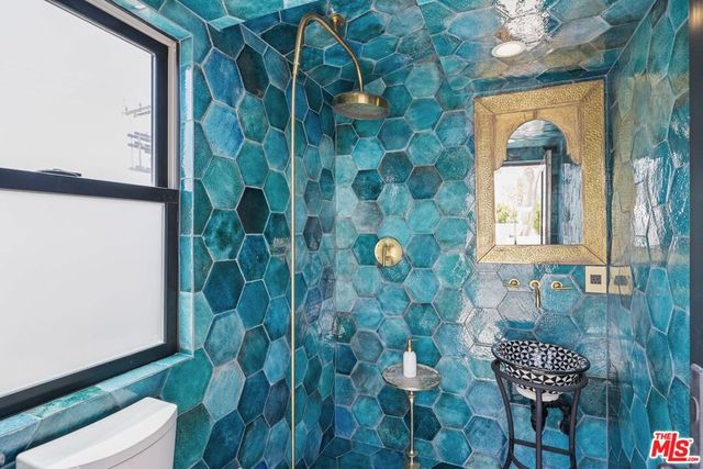 15 Reef Street, Marina Del Rey, CA 90292