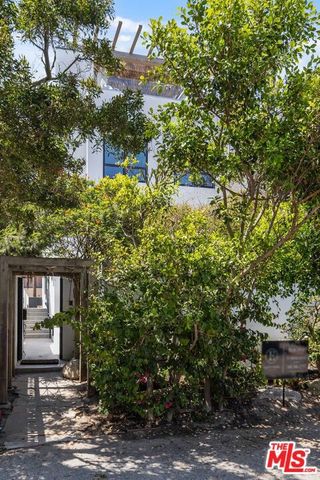 15 Reef Street, Marina Del Rey, CA 90292
