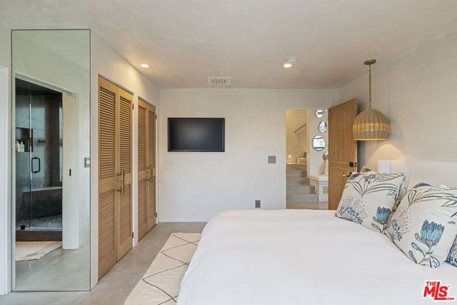 15 Reef Street, Marina Del Rey, CA 90292