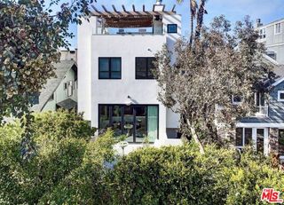 15 Reef Street, Marina Del Rey, CA 90292