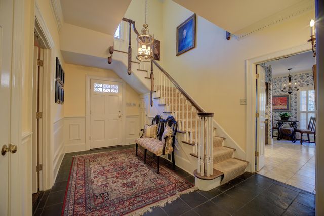 234 WINDOVER GROVE DR, Memphis, TN 38111