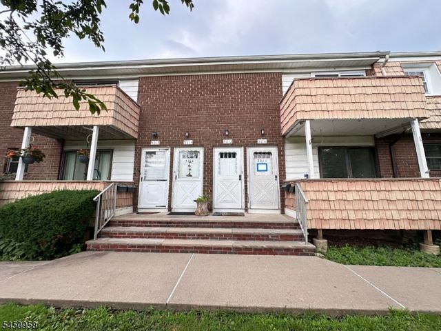 3011 Cromwell Ct, Hillsborough Twp., NJ 08844