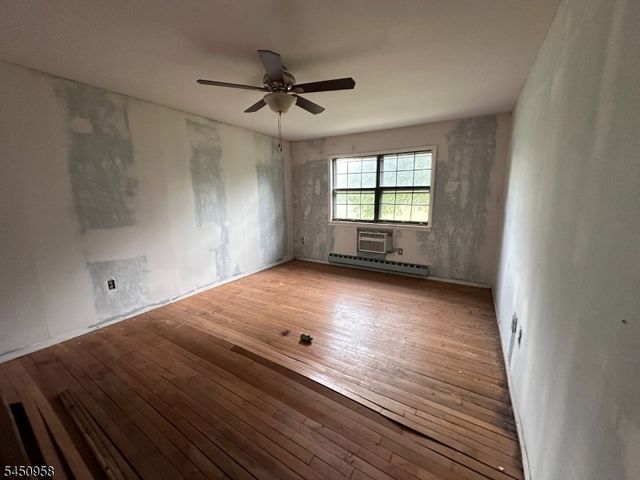 3011 Cromwell Ct, Hillsborough Twp., NJ 08844