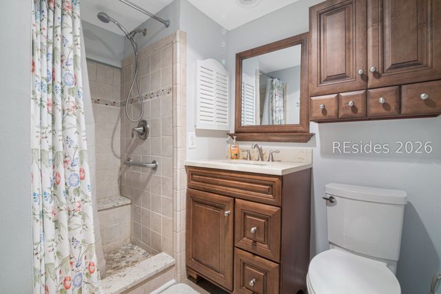 300 Woodhaven Dr Apt 1204, Hilton Head Island, SC 29928