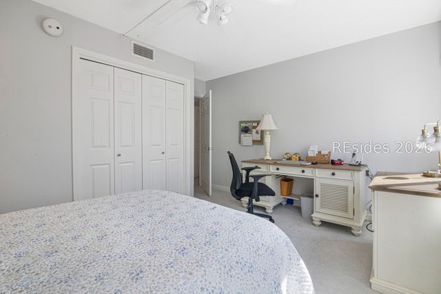 300 Woodhaven Dr Apt 1204, Hilton Head Island, SC 29928