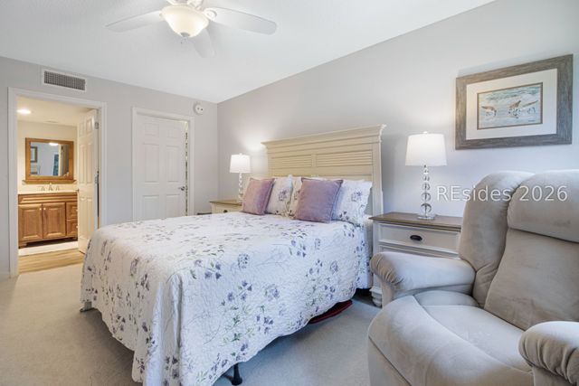 300 Woodhaven Dr Apt 1204, Hilton Head Island, SC 29928