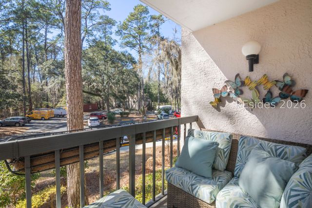 300 Woodhaven Dr Apt 1204, Hilton Head Island, SC 29928