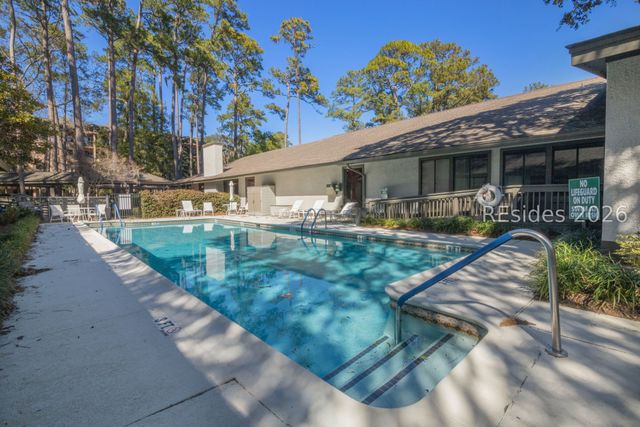 300 Woodhaven Dr Apt 1204, Hilton Head Island, SC 29928