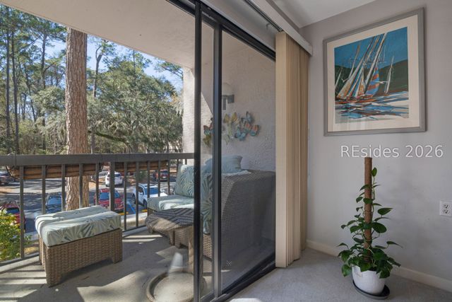 300 Woodhaven Dr Apt 1204, Hilton Head Island, SC 29928