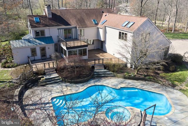 260 CAFFERTY RD, Pipersville, PA 18947