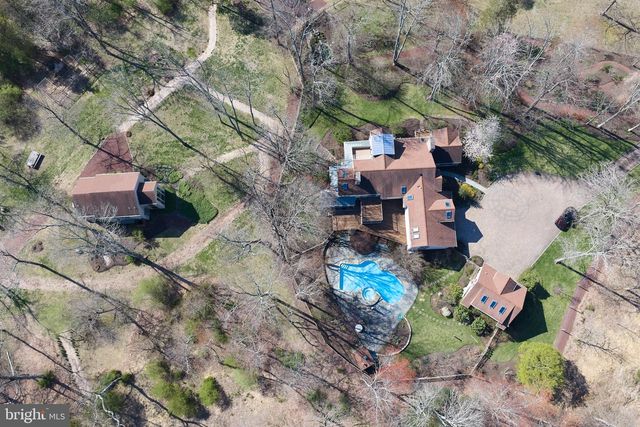 260 CAFFERTY RD, Pipersville, PA 18947