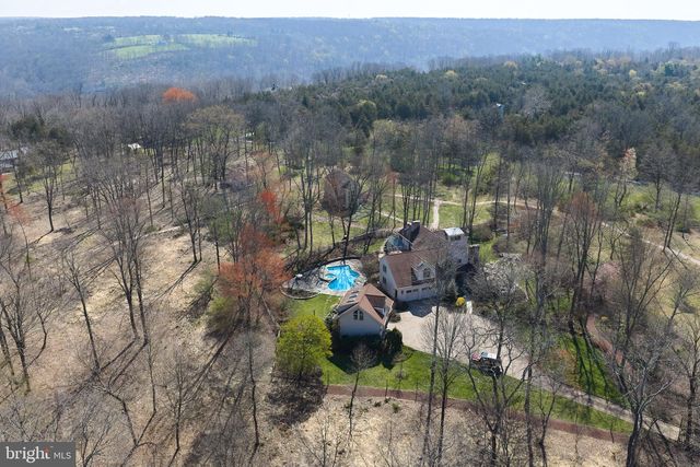 260 CAFFERTY RD, Pipersville, PA 18947