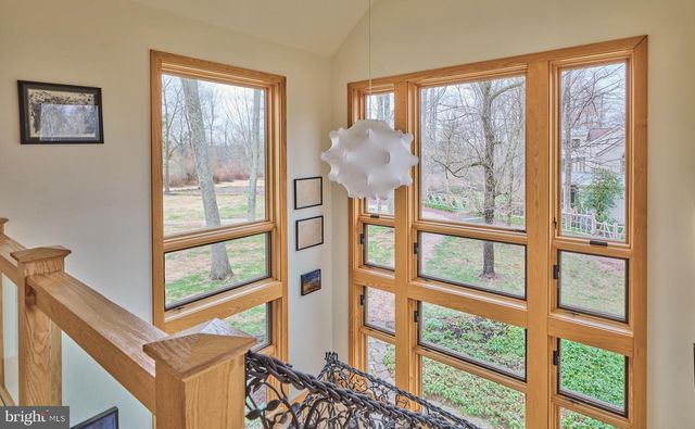 260 CAFFERTY RD, Pipersville, PA 18947