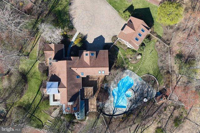260 CAFFERTY RD, Pipersville, PA 18947
