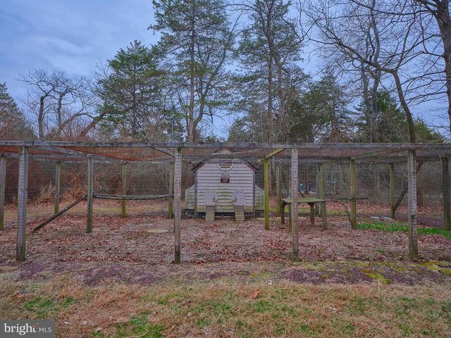 260 CAFFERTY RD, Pipersville, PA 18947