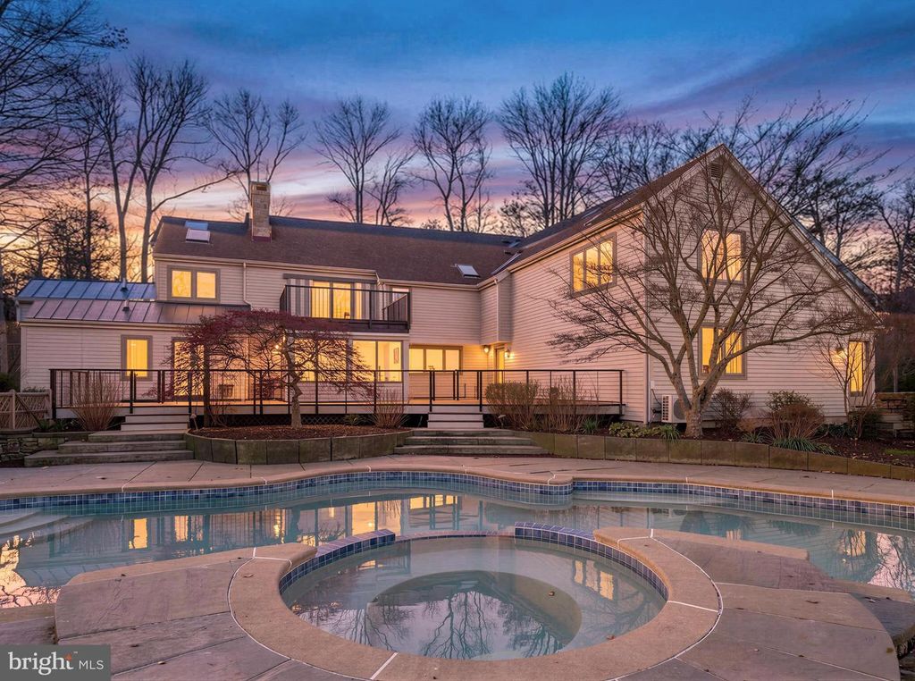 260 CAFFERTY RD, Pipersville, PA 18947