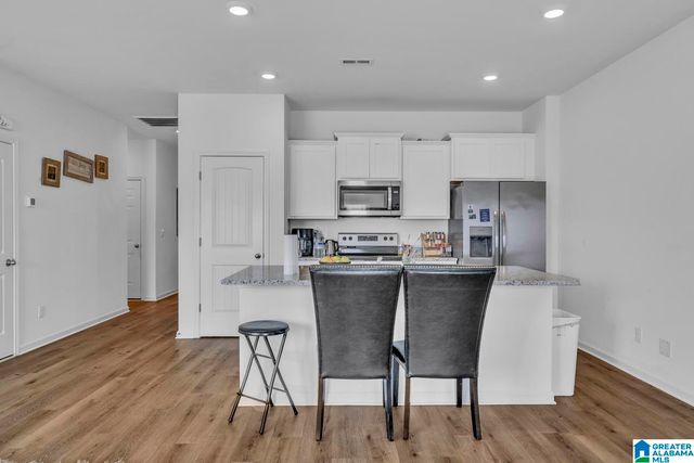 5688 POST OAK TRAIL, Bessemer, AL 35022