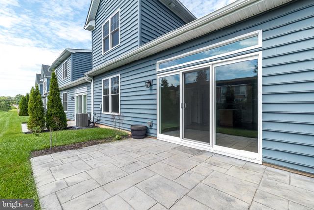 909 HOLDEN, Warminster, PA 18974