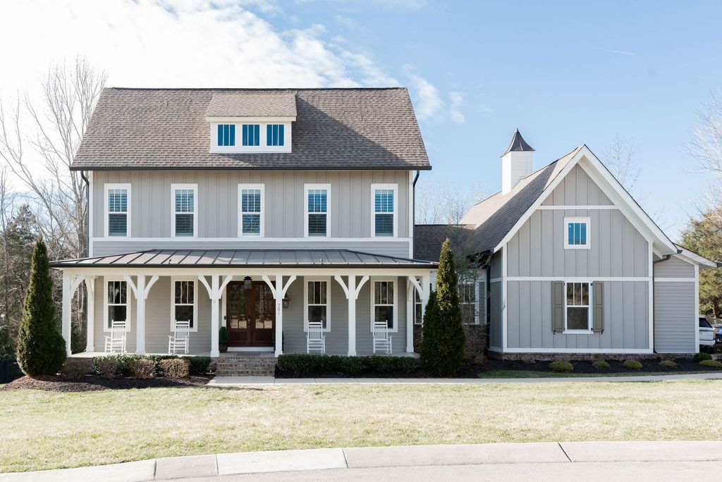 201 Gilchrist South Cir, Nolensville, TN 37135