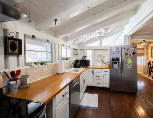 309 Mahan Street, St Marys, GA 31558