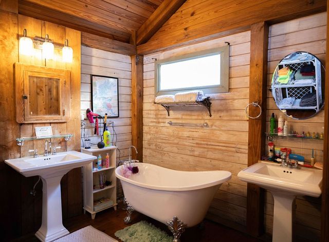 309 Mahan Street, St Marys, GA 31558