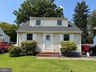 76 SHERWOOD AVE, Hamilton, NJ 08619
