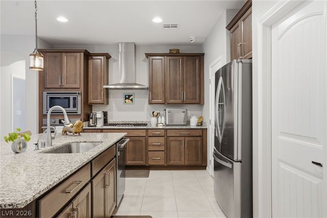 7385 Quaking Aspen Street, Las Vegas, NV 89149