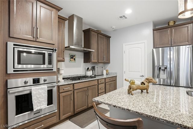 7385 Quaking Aspen Street, Las Vegas, NV 89149