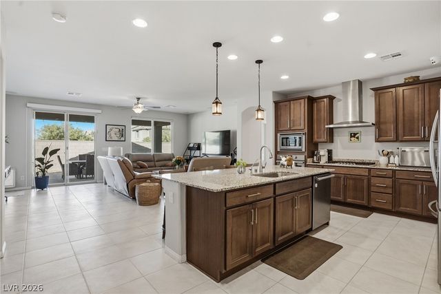 7385 Quaking Aspen Street, Las Vegas, NV 89149